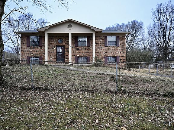 2nd image of 4831 Treemont Cir NE