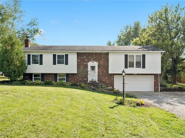 5196 Chippewa Rd, Medina, OH 44256
