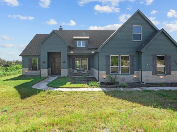 2100 Shady Grove Rd, Weatherford, TX 76088