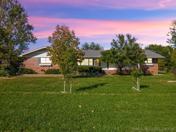 6783 E 25th Pl, Tulsa, OK 74129