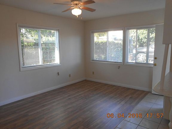 3rd image of 2115 Marengo Ave APT A