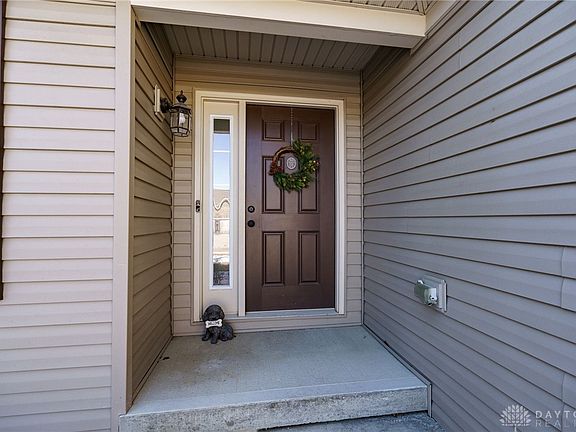 4th image of 4221 Bergamot Dr