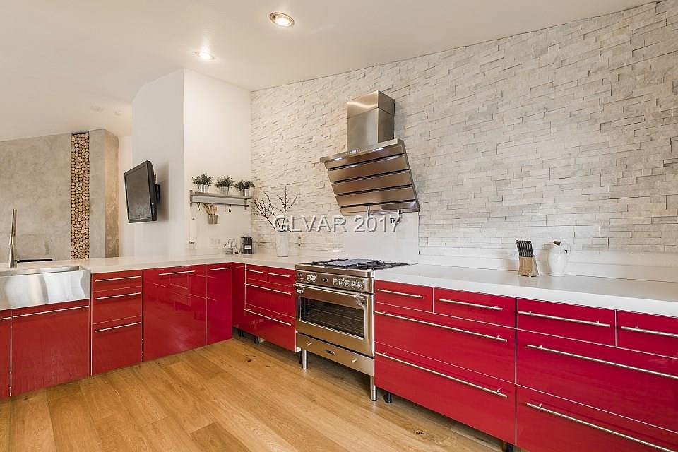 1st image of 11061 Bandol Pl