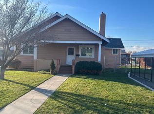 1110 S 8th Ave, Yakima, WA