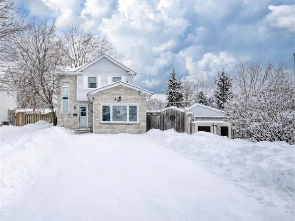35 Glendan Ct, Cambridge, ON N1R 7N4