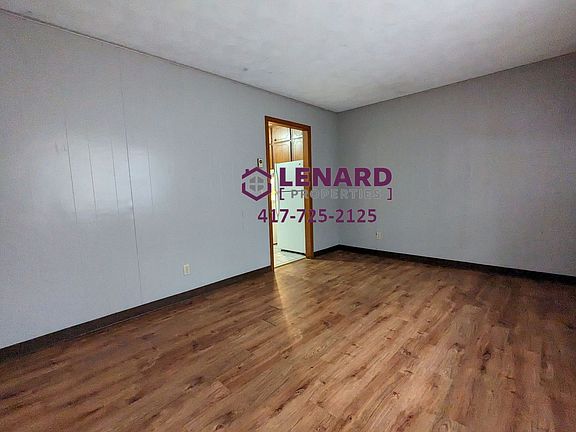 4th image of 210 W South St #6