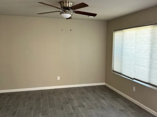 926 W Cameron St #926, Hanford, CA 93230
