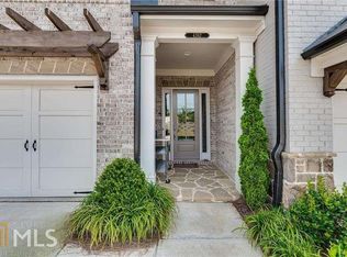 4382 Jenkins Dr NE, Roswell, GA 30075
