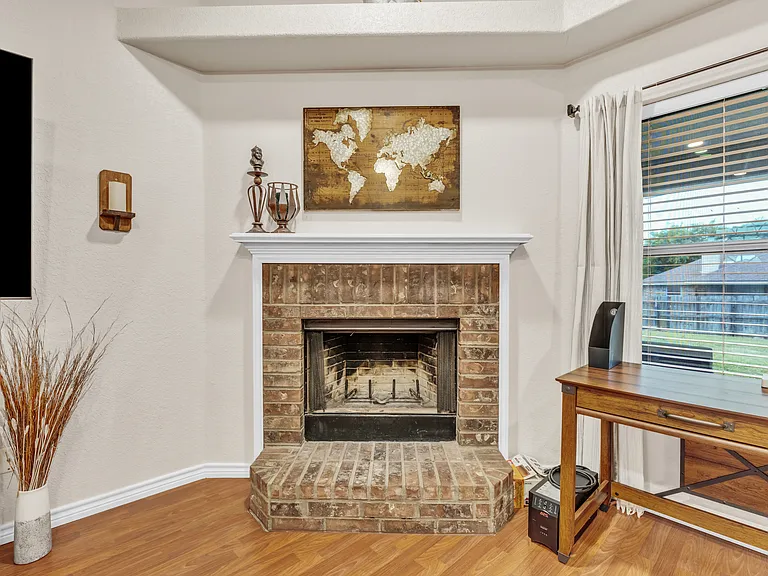 221 Cedar Ridge Dr — Photo 22