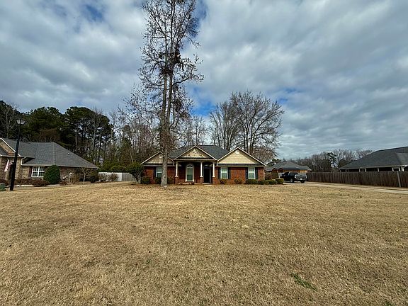 2nd image of 20 Willcroft Ct