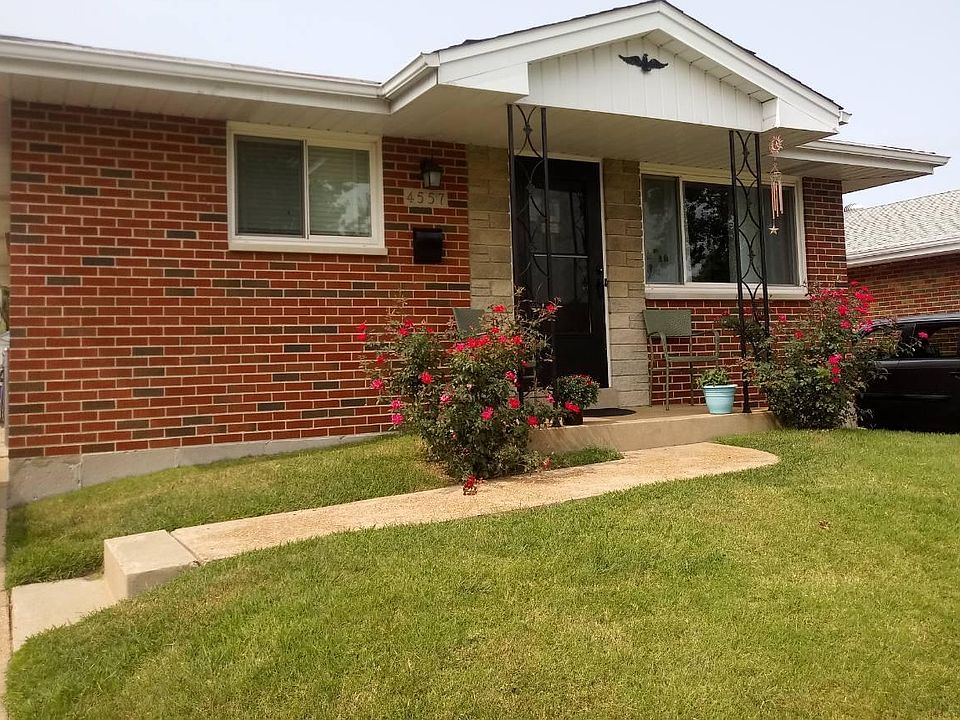 1st image of 4557 Steffens Ave