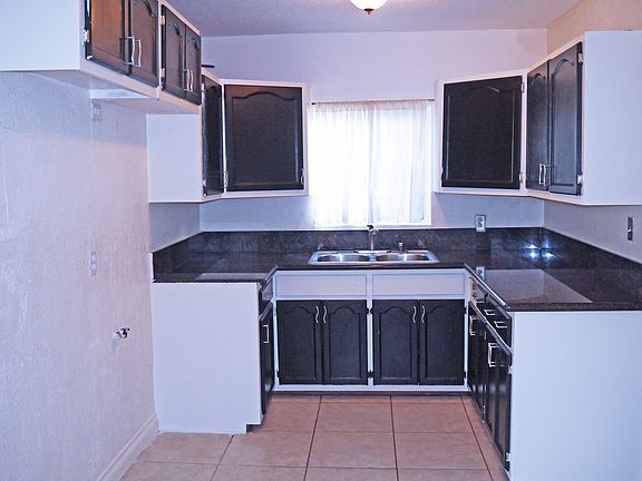 3rd image of 13349 Bixler Ave