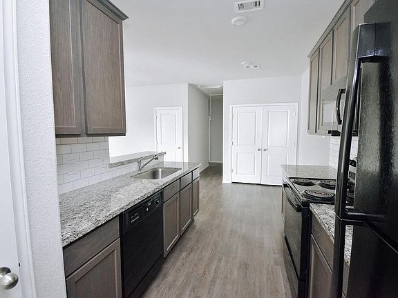4th image of 26479 Joy Village Dr #A
