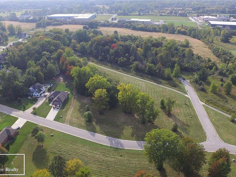 1st image of Braeburn Dr Unit 5