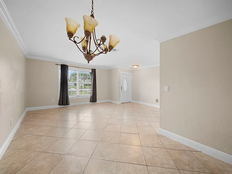 3402 Santa Barbara Blvd — Photo 8