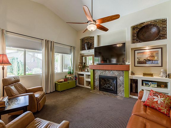 4th image of 4283 E Torrey Pines Ln