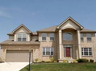 117 Pleasant Chase Cir, Englewood, OH 45322