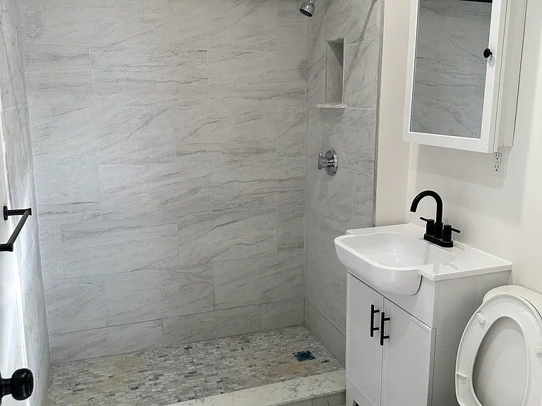 80 Barry St #2 — Photo 6