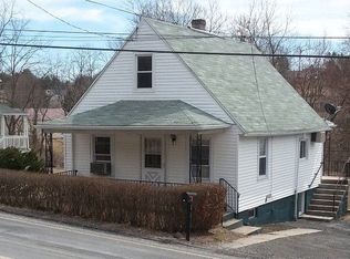 765 Minersville Llewellyn Hwy, Pottsville, PA 17901