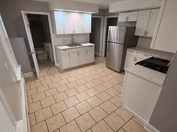 268 Exchange St #2, New Haven, CT 06513