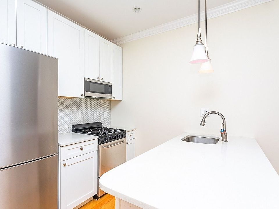 1st image of 41 Jefferson St #32A