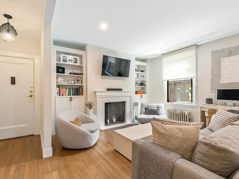 64 Sagamore Rd #B3 — Photo 2