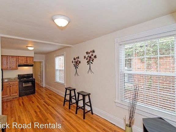 4th image of 3116 Hanover Ave APT A