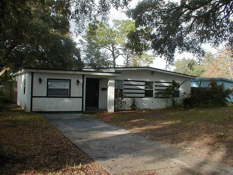 1st image of 5103 Saint Thomas Pl