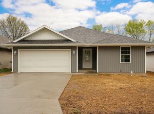 736 N Brown Ave, Springfield, MO 65802