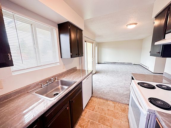 5th image of 115 Dorn Ave #18019875