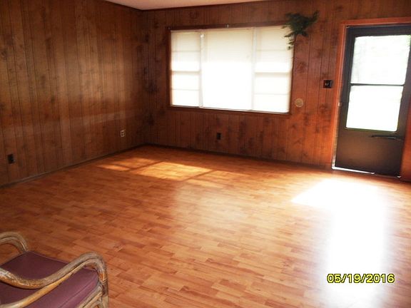 5th image of 908 Lelia St