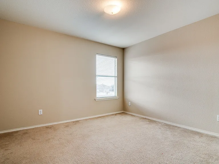 2725 Marsha Ln — Photo 20