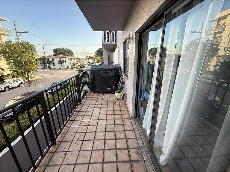 777 SW 9th Ave #205 — Photo 43
