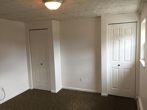 3rd image of 325 S 5th St #2