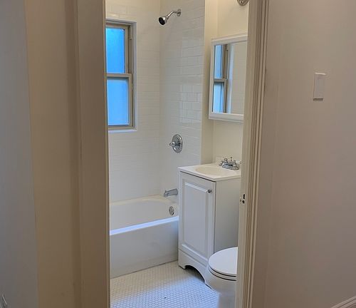 5th image of 4845 N Kimball Ave APT 1I