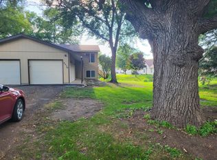 803 1st Ave NW #803, Buffalo, MN 55313