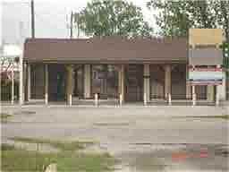 1st image of 1602 SE 1st St
