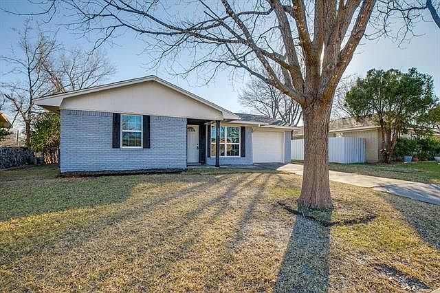 1st image of 602 Monica Dr