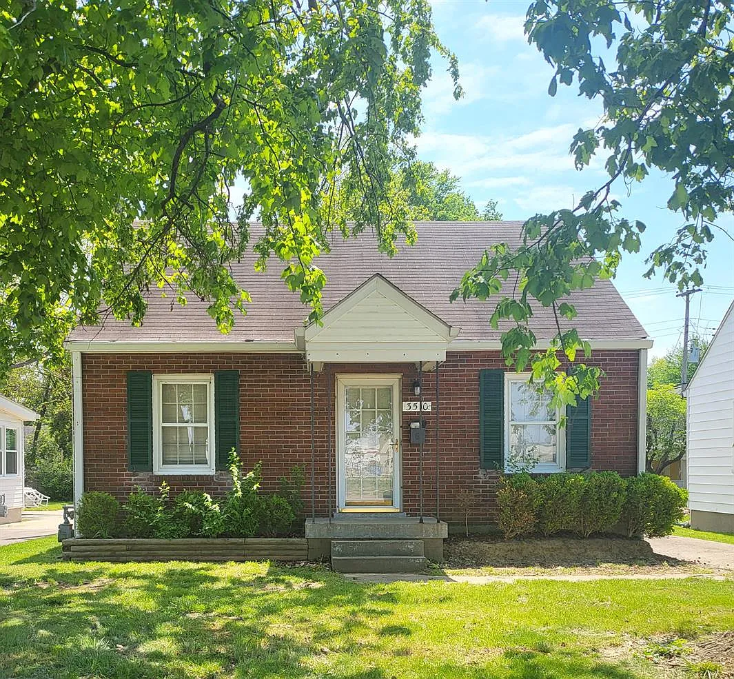 2 bed, 800 sqft, $1,299 — Photo 1
