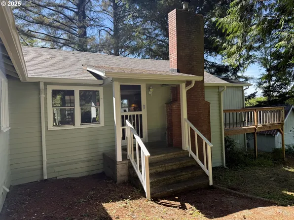 5290 Herman Cape Rd, Florence, OR 97439