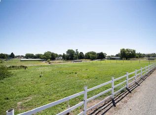 228 E 23rd Ave, Kennewick, WA 99337