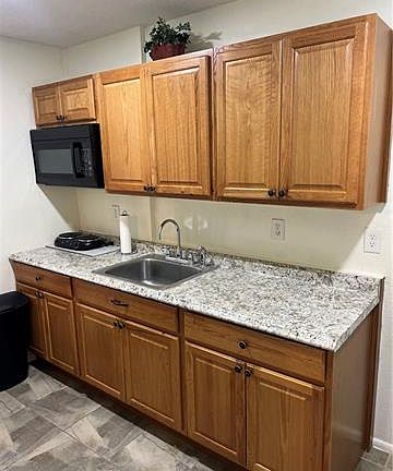 4th image of 3520 Wall Blvd