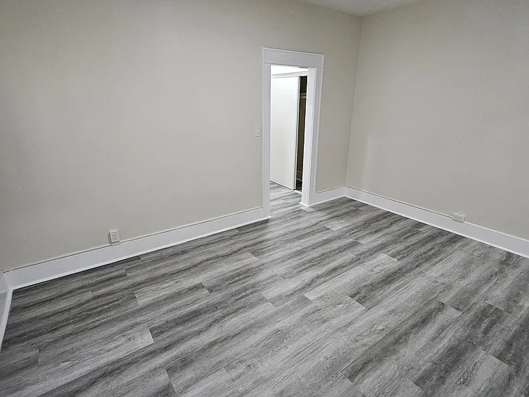 2850 Francis Ave #2 — Photo 6