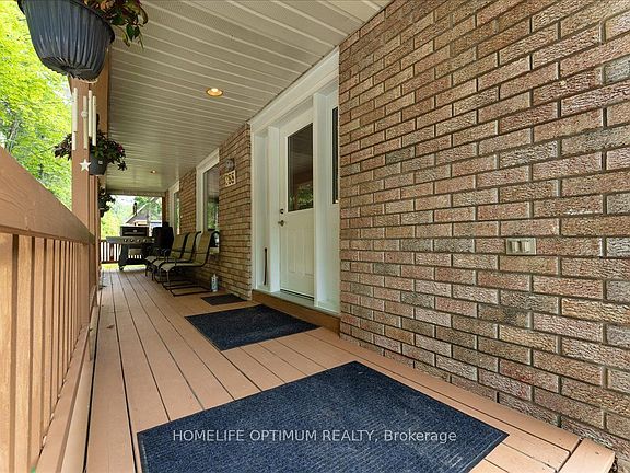 4th image of 788 Muskoka Rd #3