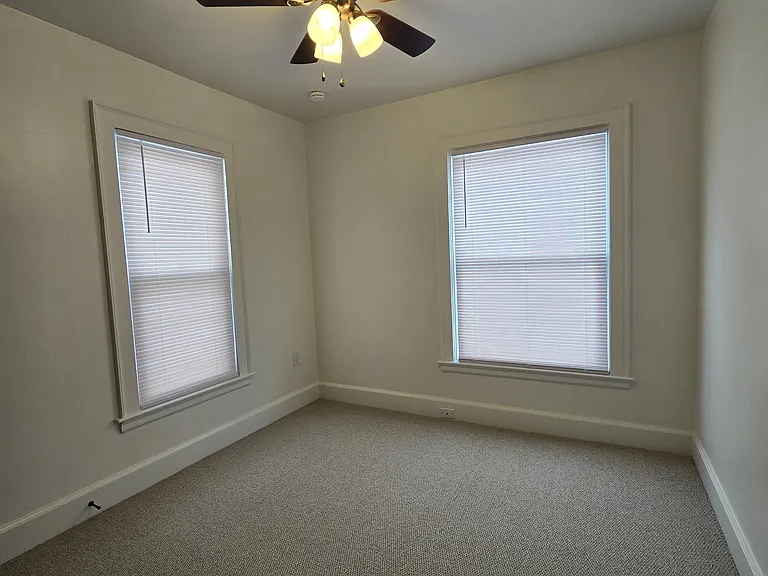 819 Sheridan St — Photo 7