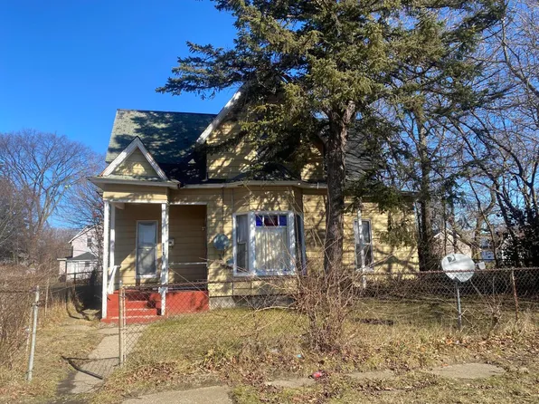 309 High St, Benton Harbor, MI 49022