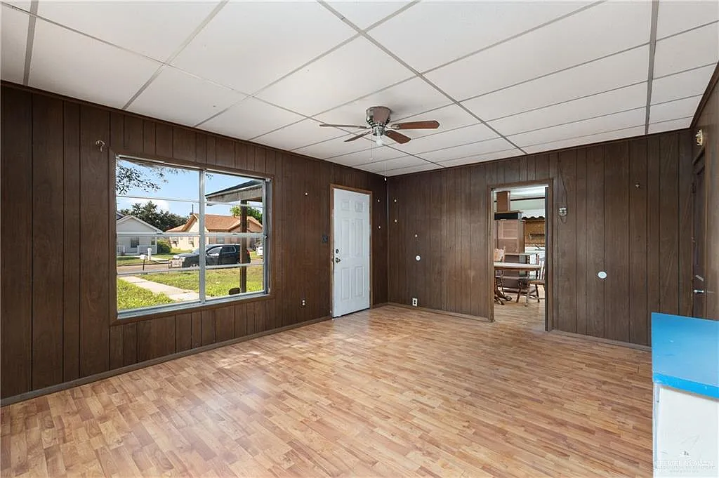 3 bed, 2.0 bath, 1770 sqft, $800 — Photo 3