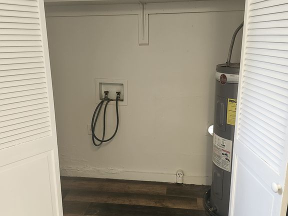 4th image of 416 E Columbus Dr