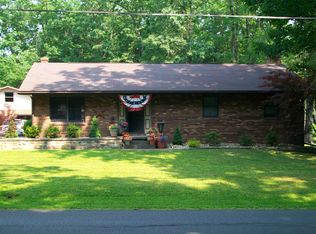 14 Elizabeth St, Curwensville, PA 16833