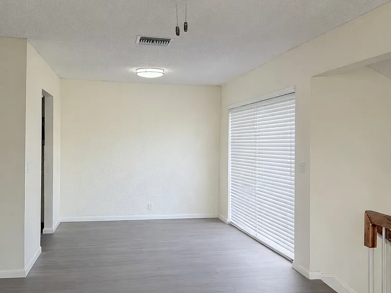 2047 NW 56th Ave #35 — Photo 8